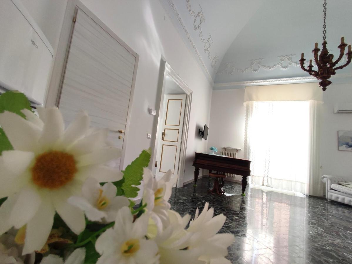 Appartement Dimora Della Marchesa - Al Duomo à Manfredoine Extérieur photo