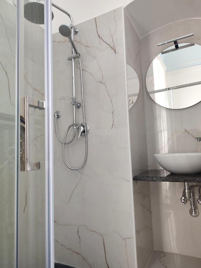 Appartement Dimora Della Marchesa - Al Duomo à Manfredoine Extérieur photo